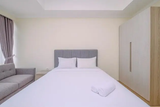 Nice And Strategic Studio At Menteng Park Apartment