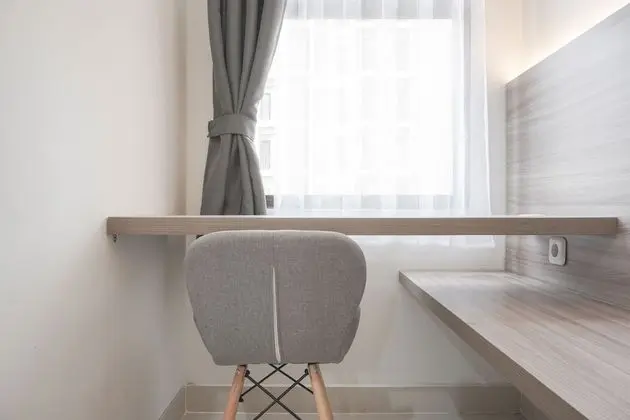 Nice Studio At 11Th Floor Transpark Cibubur Apartment - Oda