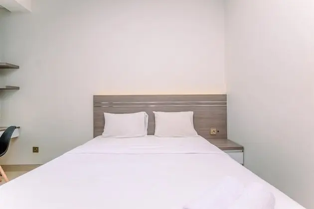 Nice Studio At 7Th Floor Transpark Cibubur Apartment - Oda