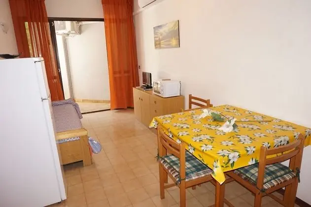 Nice Studio Apartment for 4 People in a Quiet Residential Complex by Beahost - Yerinde Yemek