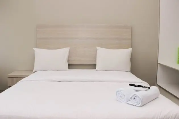 Nice Studio At Gateway Park Lrt City Bekasi Apartment