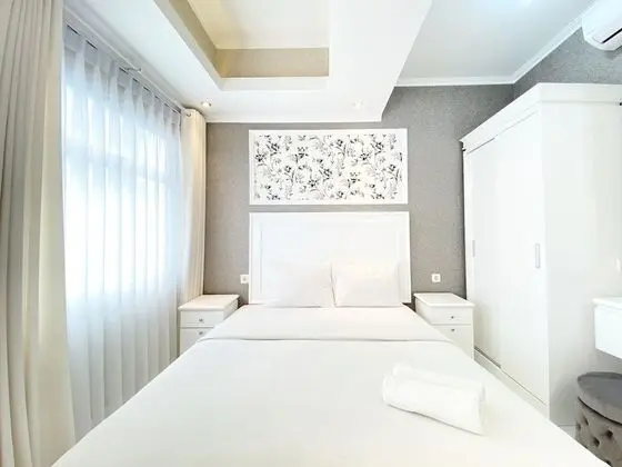 Nice Studio Room At Grand Asia Afrika Apartment - Oda