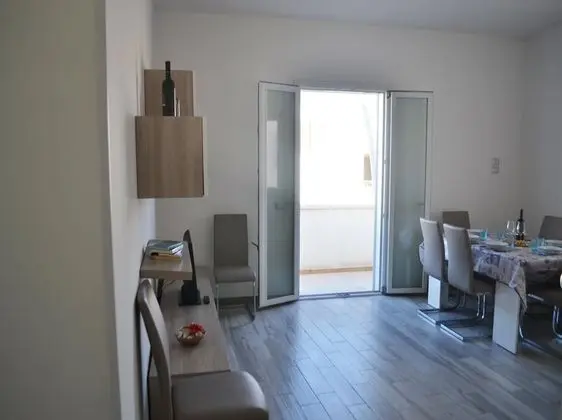 Nicely Furnished Holiday Home in San Foca a few Steps From Ll78 Beach
