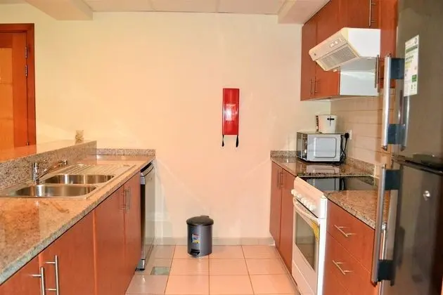 (Nickname Oasis) Spacious 1BR Apt. w/ terrace and pool view - Mutfak