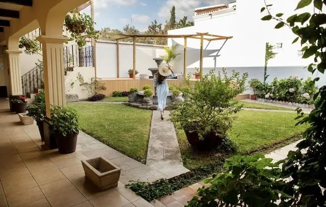 Nico Hotel - Dış Mekan
