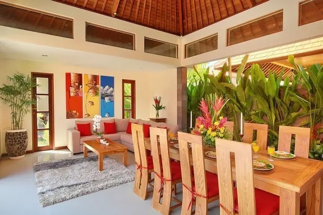Nicola Villa Seminyak Beachside - Oda Düzeni