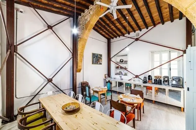 Nicosia Eagle Eye Boutique Hotel - İç Mekan