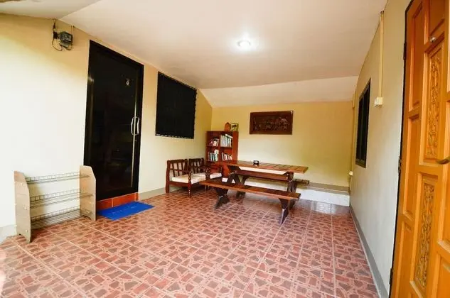 Nid's Bungalows - Lobi