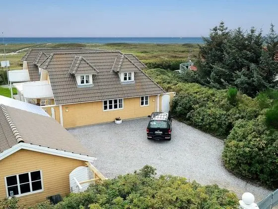 Nifty Holiday Home in Blåvand With Swimming Pool