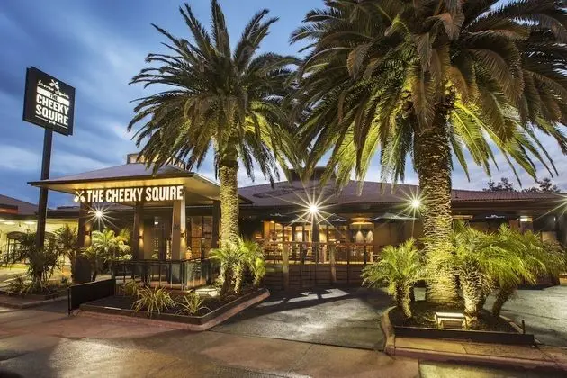 Nightcap at The Cheeky Squire