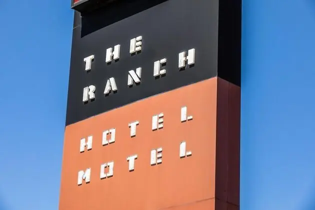 Nightcap at the Ranch Hotel - Genel