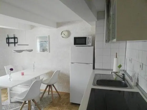 Nijole Apartment - Mutfak