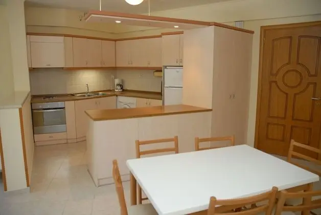 Niki Hotel Apartments - Mutfak