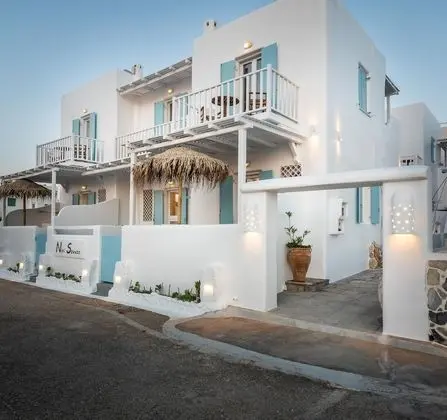 Niki Savvas Studio & Suites