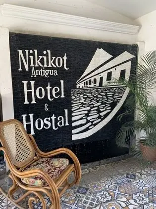 Nikikot Hotel and Hostal Food & Drink - Dış Mekan