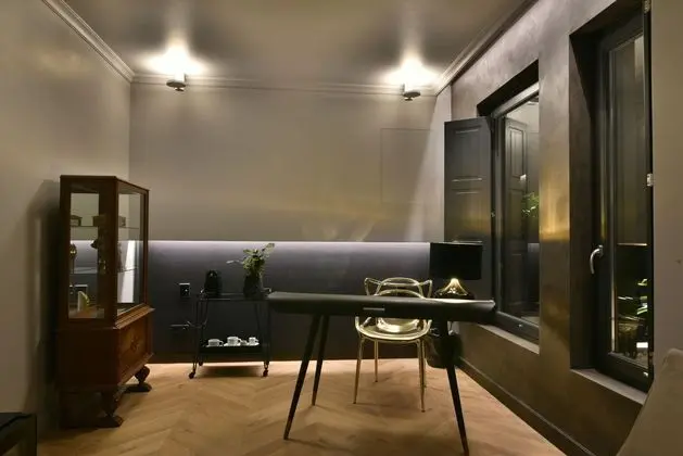 Nikiou Suites - Lobi