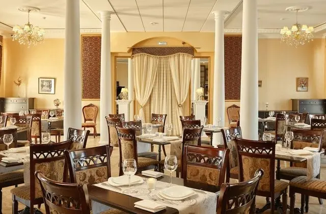 Nikitin Hotel - Yerinde Yemek