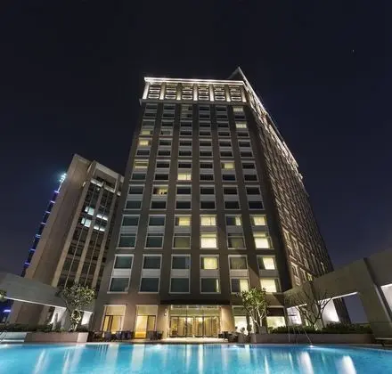Hotel Nikko Saigon - Havuz