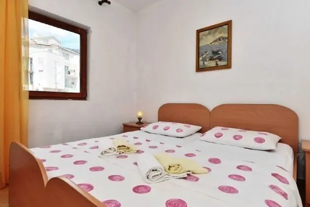 Nikola - Comfortable - A1 - Oda