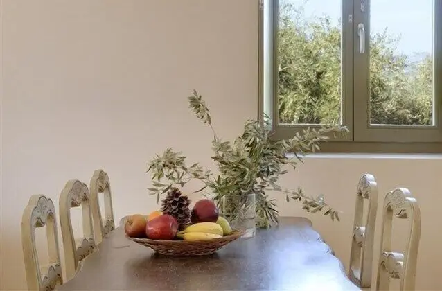 Nikoloudi Estate - Oda Düzeni