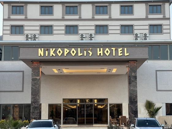 Nikopolis HotelFotoğrafı