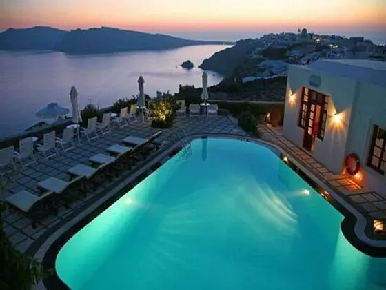 Nikos Villas Apartments - Havuz