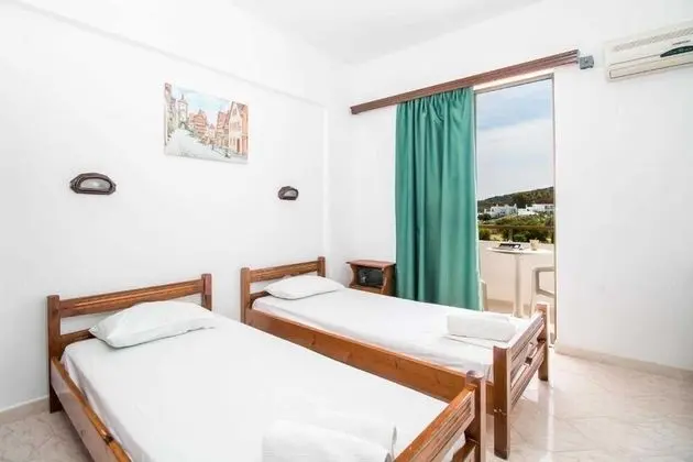 Nikos Studios - Oda