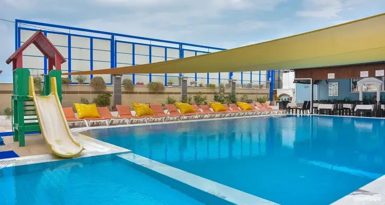 Nil Hotel