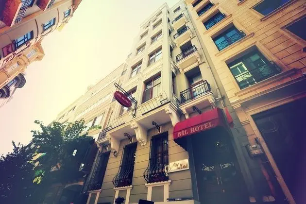 Nil Hotel