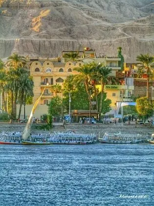 Nile Valley Hotel & Restaurant