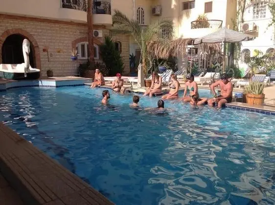 Nile Valley Hotel & Restaurant - Havuz
