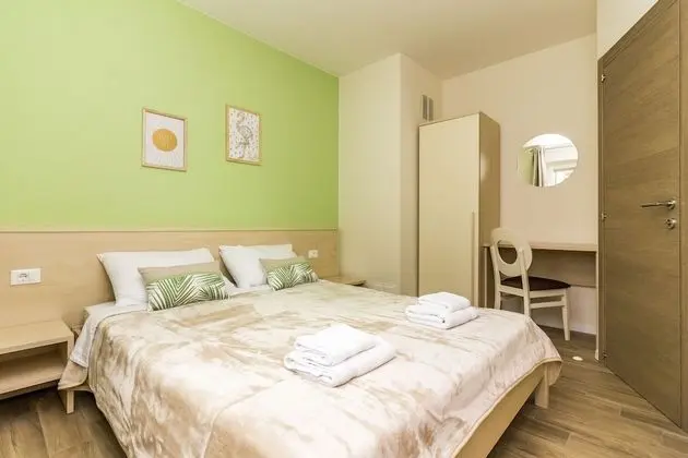 Villa Nina Apartments - Oda