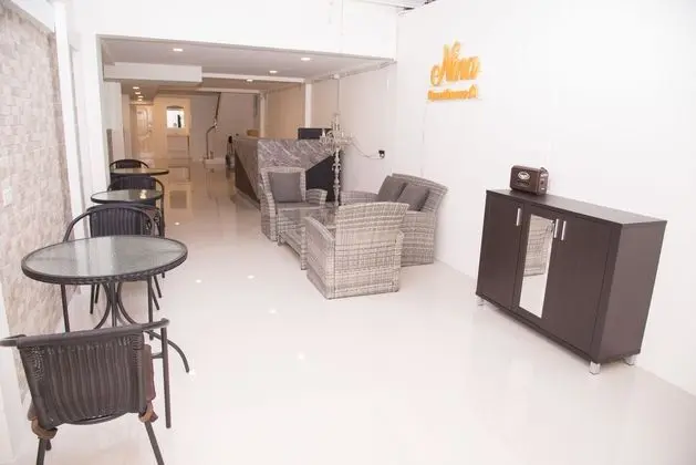 NINA GUESTHOUSE - Lobi