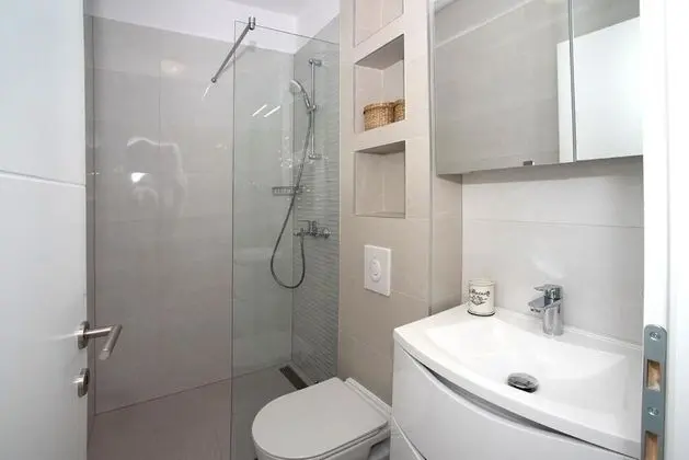 Nina - sea View Family Apartments - A1donji - Banyo Tipleri