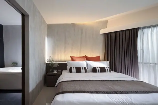 Nine Forty One Hotel