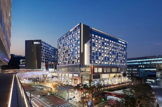 Nine Tree Premier Hotel Seoul Pangyo - Dış Mekan