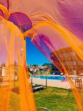 Ninfa Garden - Studios & Apartments - Havuz