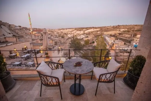 Nino Cave Suites - Dış Mekan