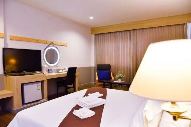 Nipa Garden Hotel - Oda