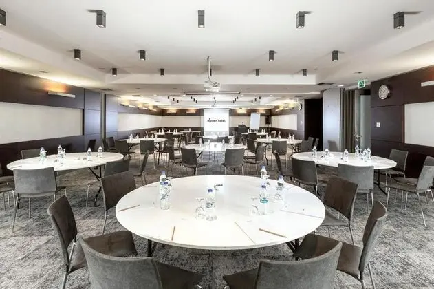 Nippon Hotel - Oda
