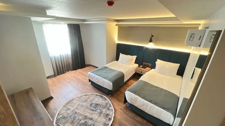 Nira Boutique Hotel