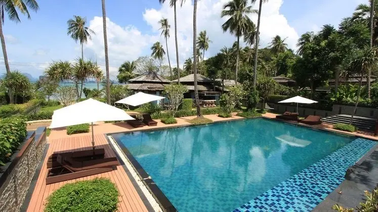 Niramaya Villa and Wellness