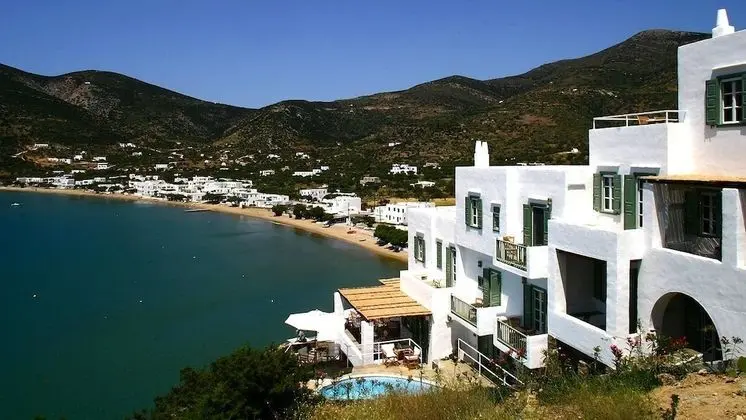Niriedes Hotel - Dış Mekan