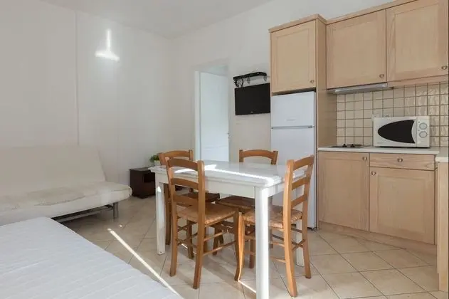 Niriides Guesthouse - Mutfak