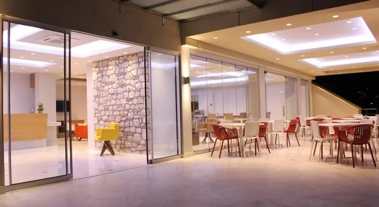 Niriides Villas - Lobi