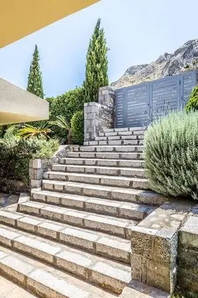Niriides Villa - Lobi