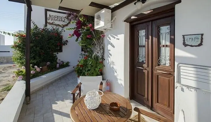 Niriides studios - Lobi