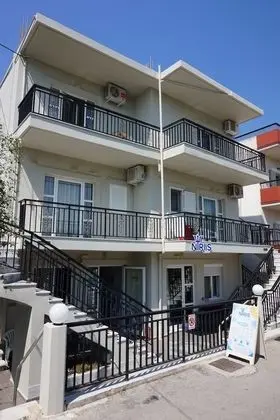 Niriis Hotel