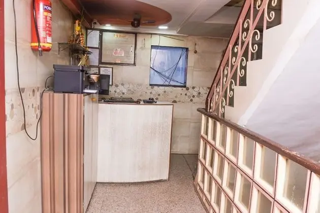 Hotel Nirmal Lodging - Lobi