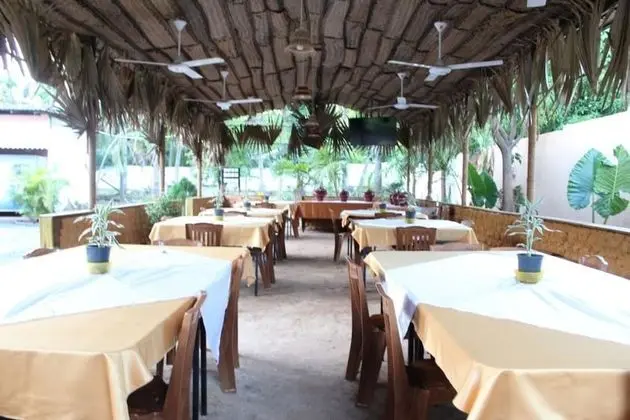 Nirmala Hotel and Restaurant - Yerinde Yemek